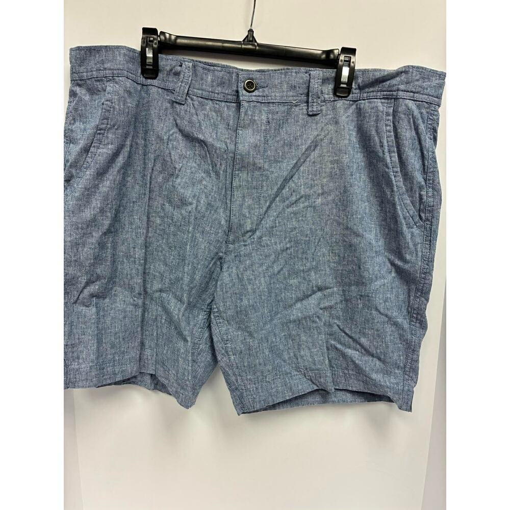 St. John's Mens Flat Front Shorts 42 Blue Chambray Comfort Stretch 9" inseam NWT